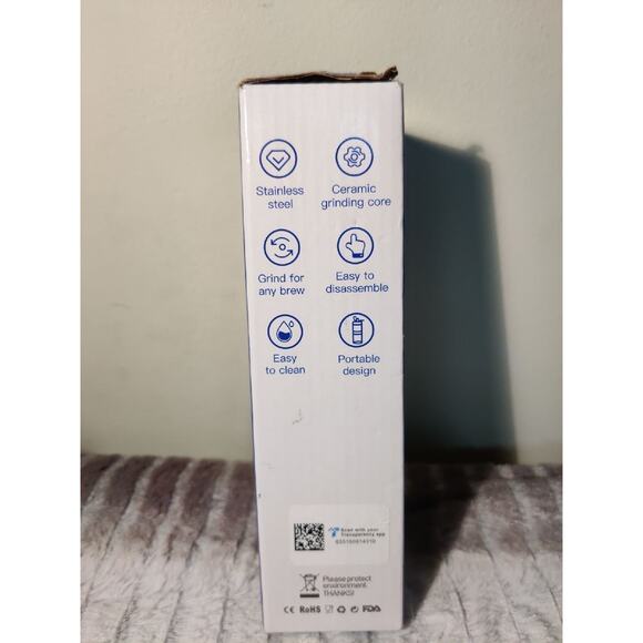 Wheroamoz Manual Coffee Grinder - Picture 2 of 3